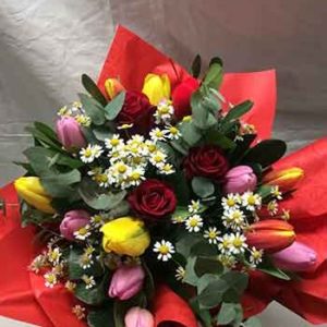 Mix Tulipani Camomilla e Rose Rosse